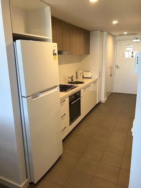 Rnr Serviced Apartments Adelaide - Grote St.